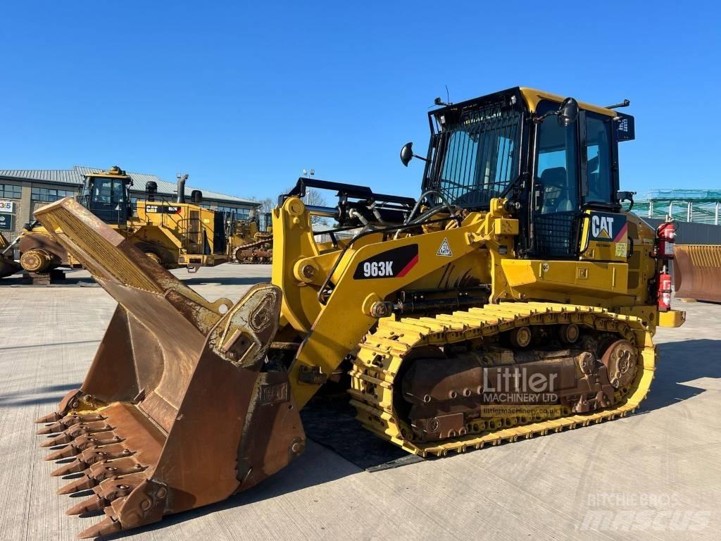 CAT 963K Pásové nakladače