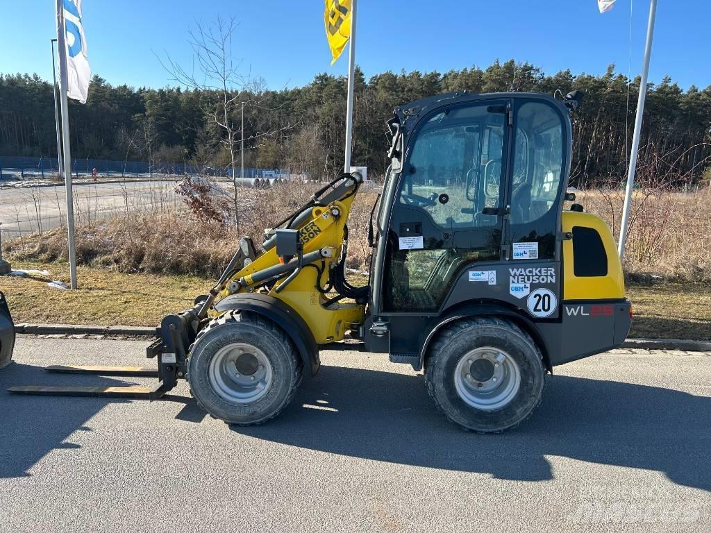 Wacker Neuson WL 25 Kolové nakladače