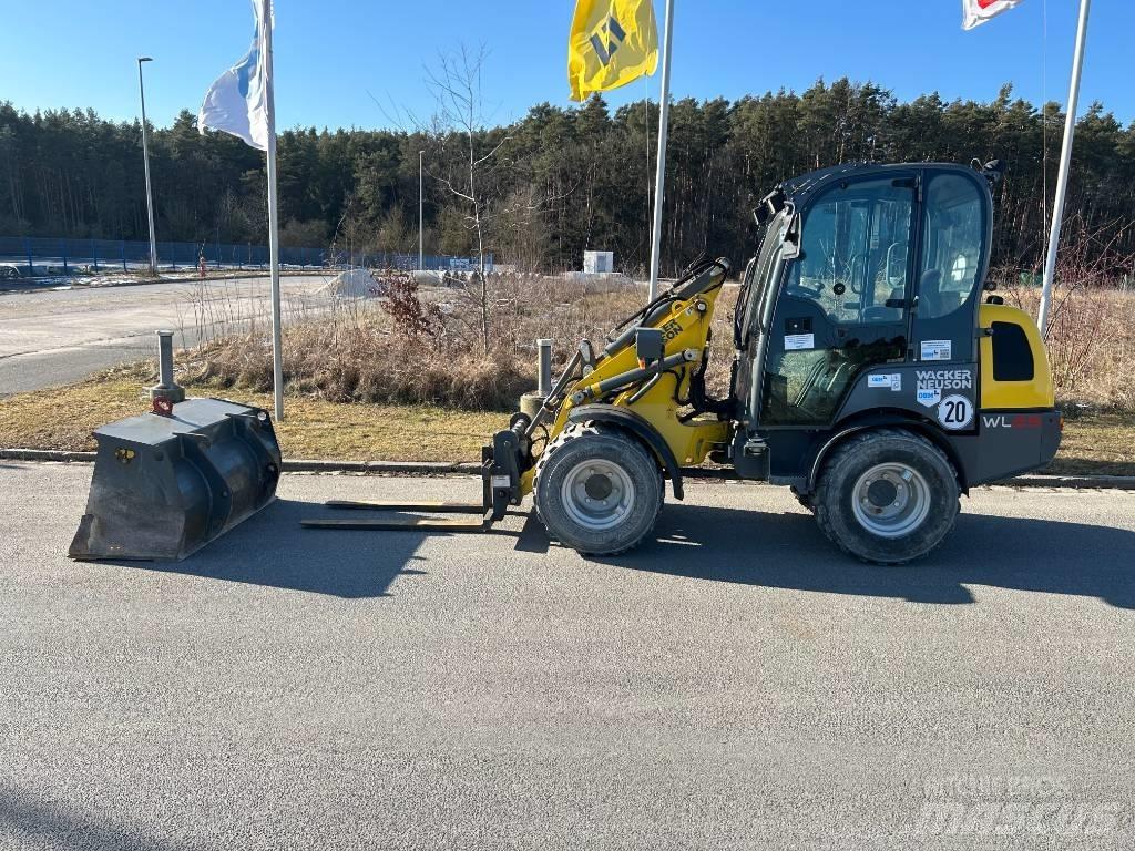 Wacker Neuson WL 25 Kolové nakladače