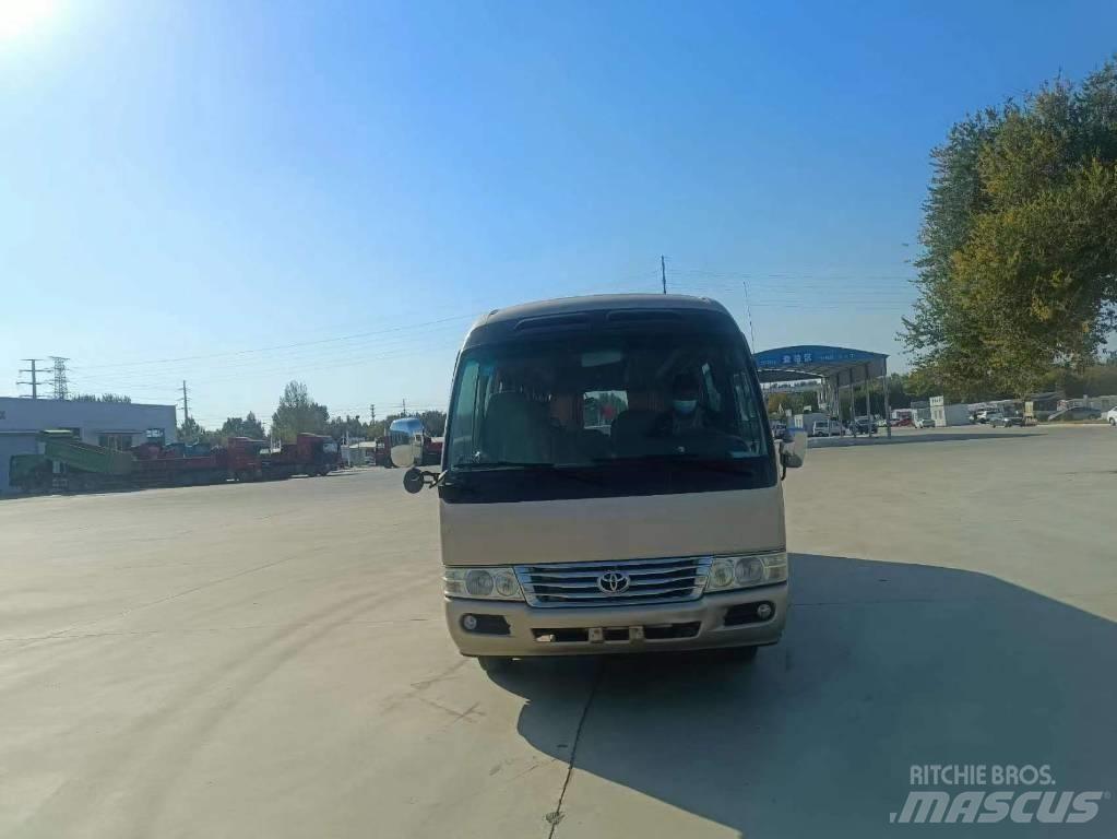 Toyota Coaster Bus Minibusy