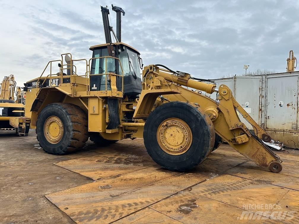 CAT 988 G Kolové nakladače