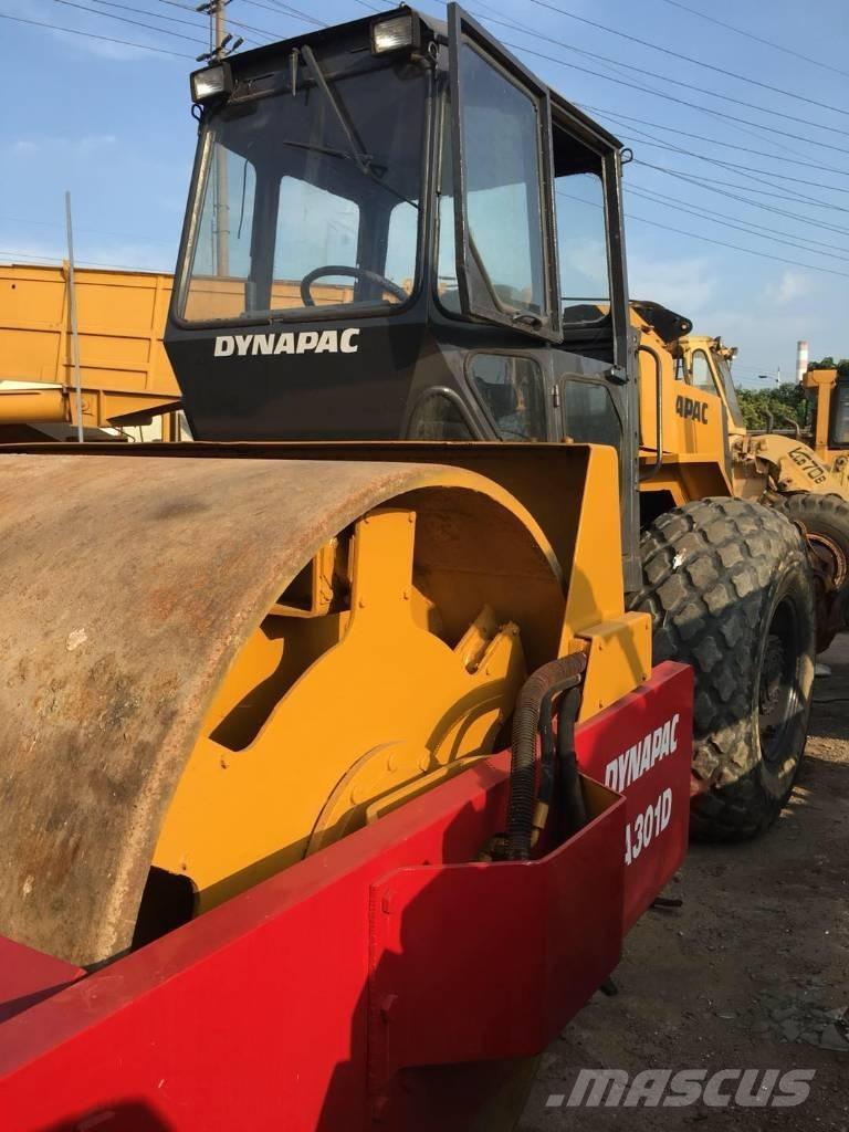 Dynapac CA 301 D Tahačové válce