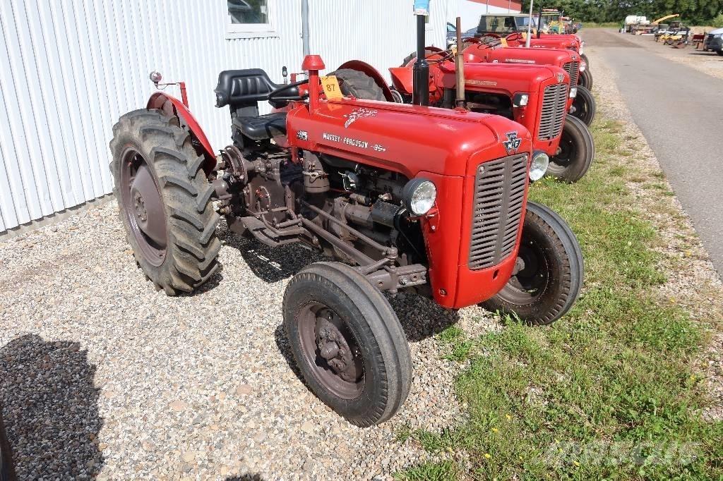Massey Ferguson 35 Traktory