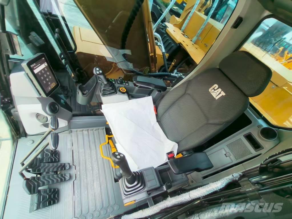 CAT 320 GC Pásová rýpadla