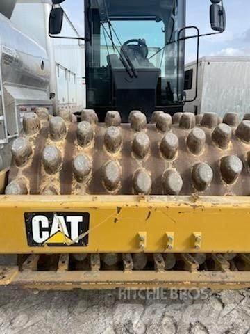 CAT CP56B Tahačové válce