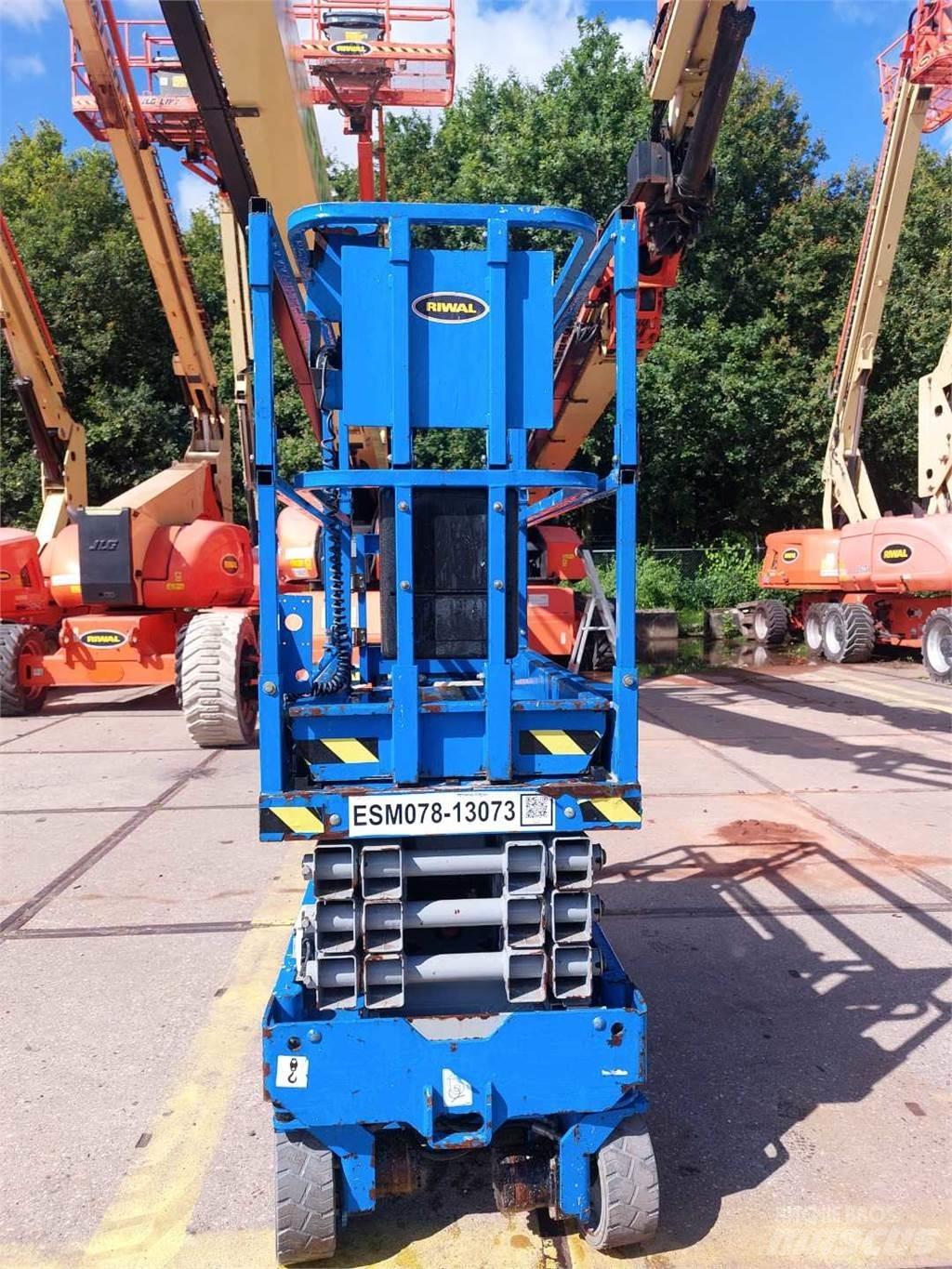 Genie GS1930 Nůžková zvedací plošina