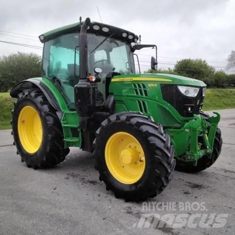 John Deere 6110 R Traktory