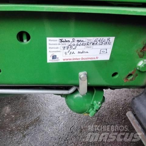 John Deere 6110 R Traktory