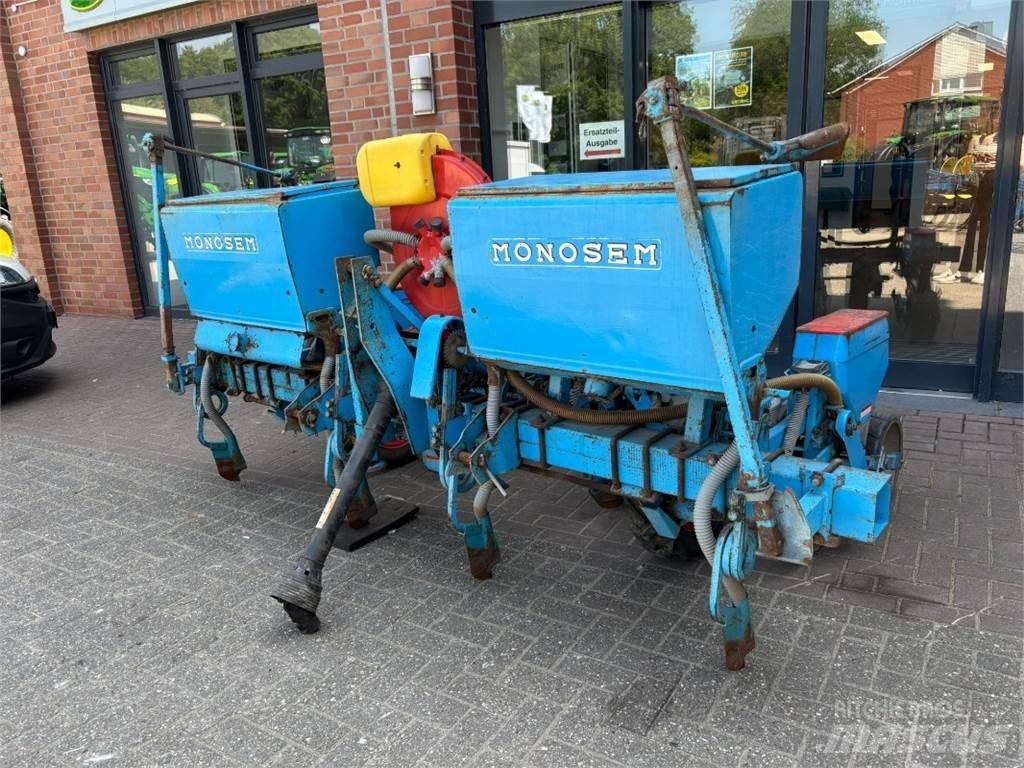 Monosem PNU Mechanické secí stroje