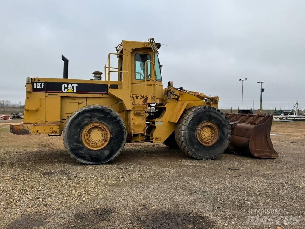 CAT 980 F Kolové nakladače