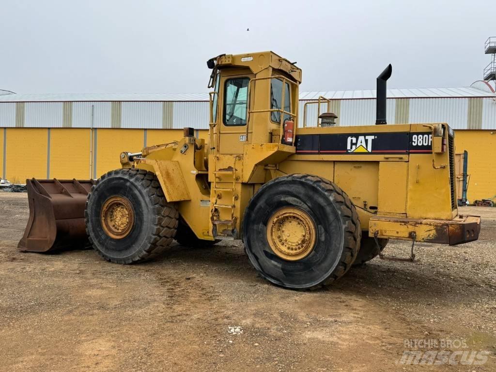 CAT 980 F Kolové nakladače