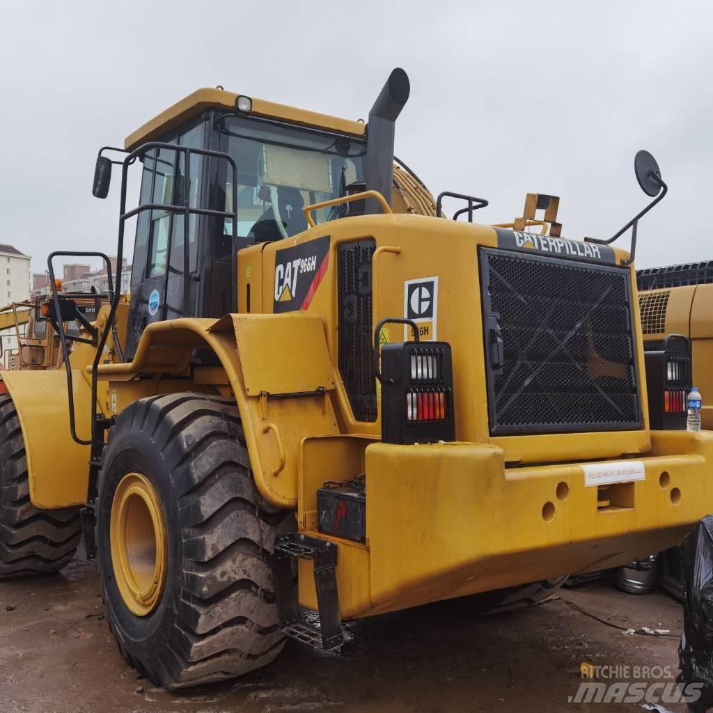 CAT 966  H Kolové nakladače