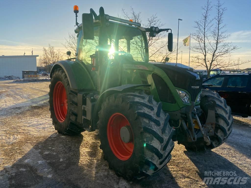 Fendt 724 Traktory