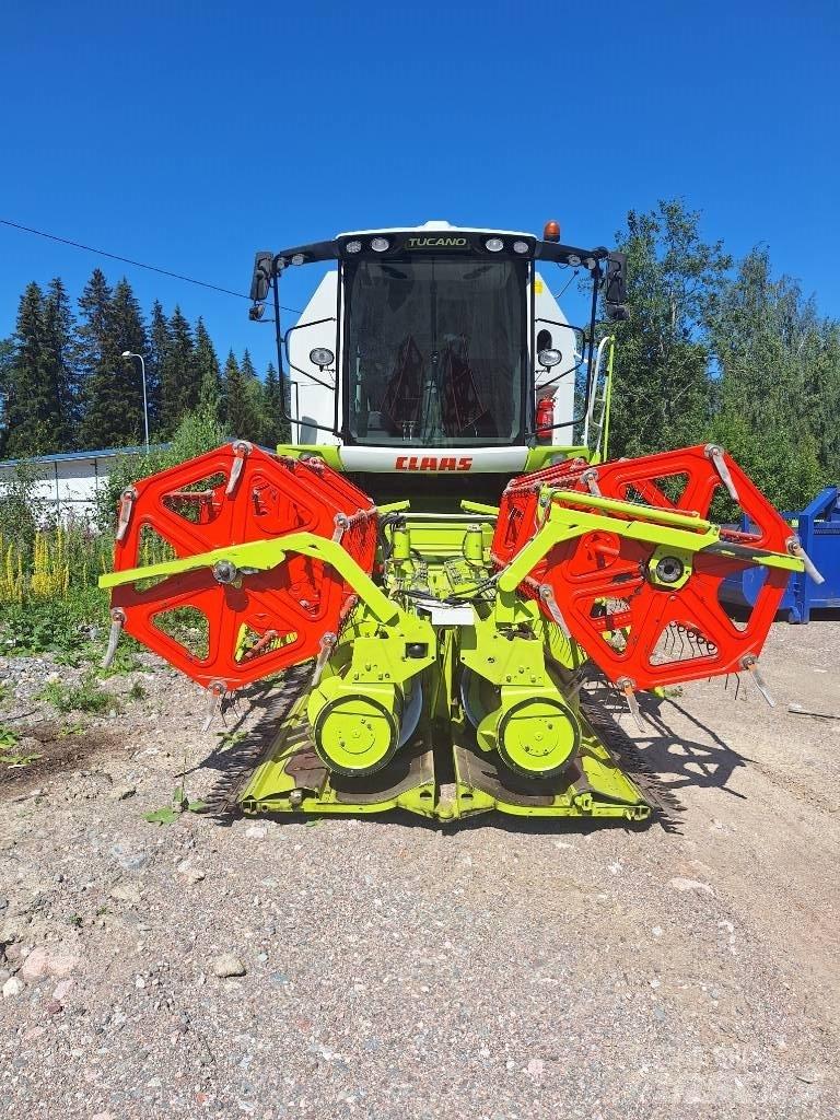 CLAAS 430 Tucano Sklízecí mlátičky