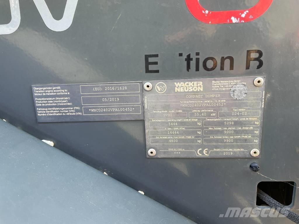 Wacker Neuson DV 90 Vyklápěcí dempry