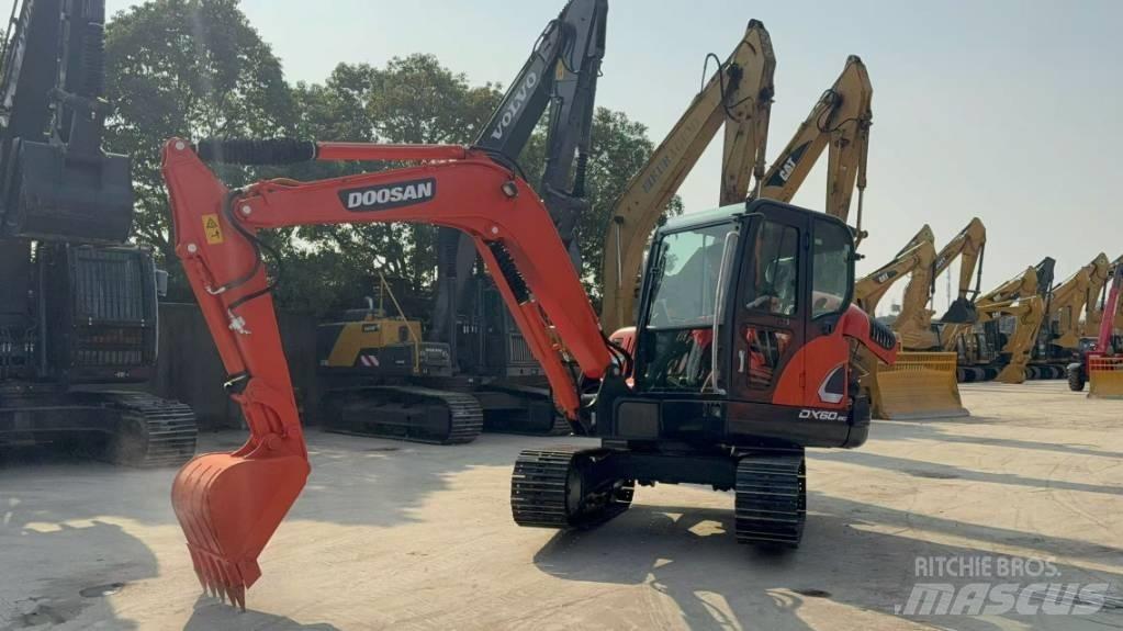 Doosan DX60-9C Mini rýpadla < 7t
