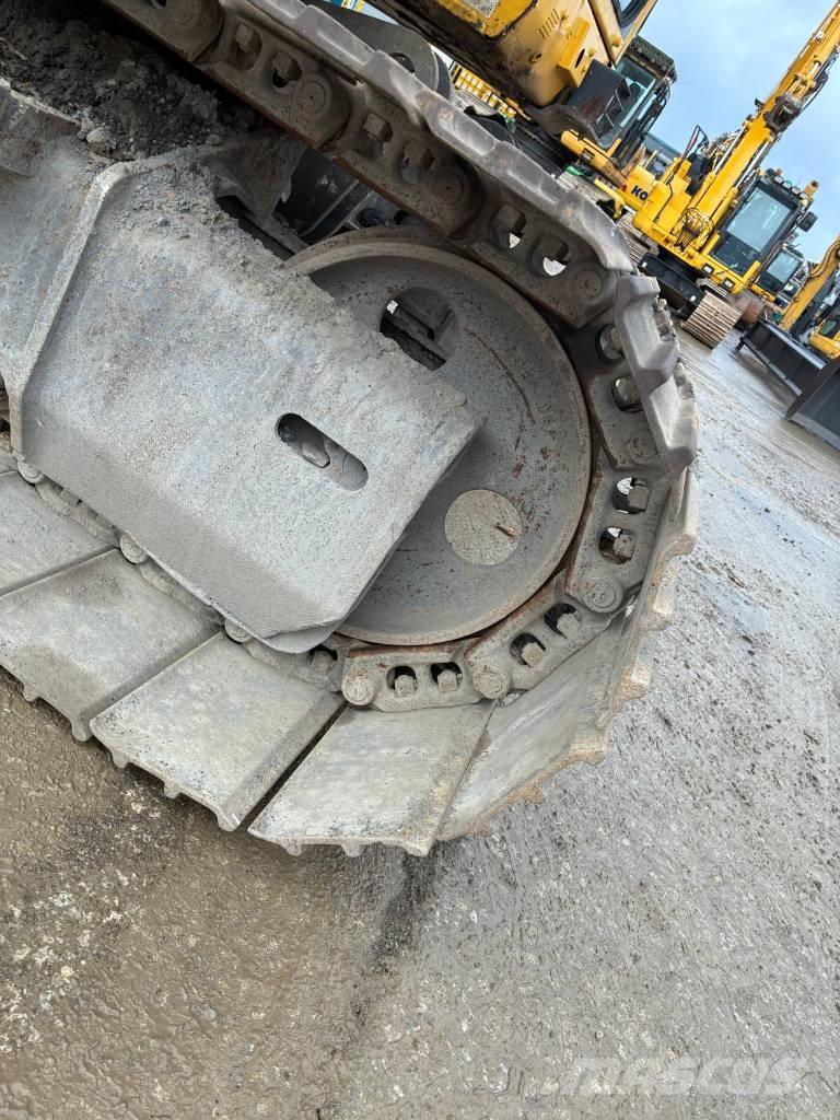 Komatsu PC138US-10 Pásová rýpadla