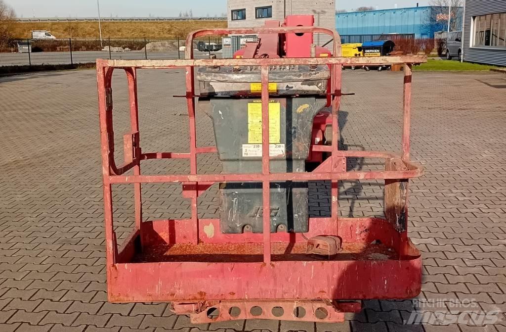 JLG E 400 AJPN Kloubové plošiny