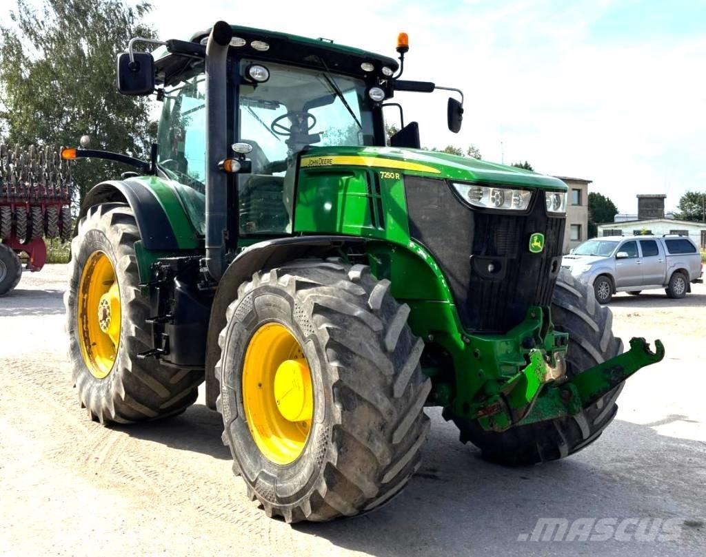 John Deere 7250 R Traktory