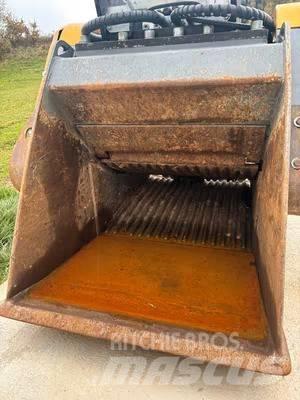  Rockcrusher RC11R Drtící lopaty