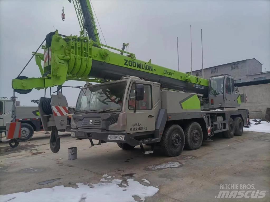 Zoomlion ZTC 500 V Univerzální terénní jeřáby