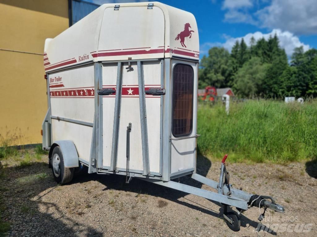 Star Trailers Rubin Přívěsy pro přepravu zvířat