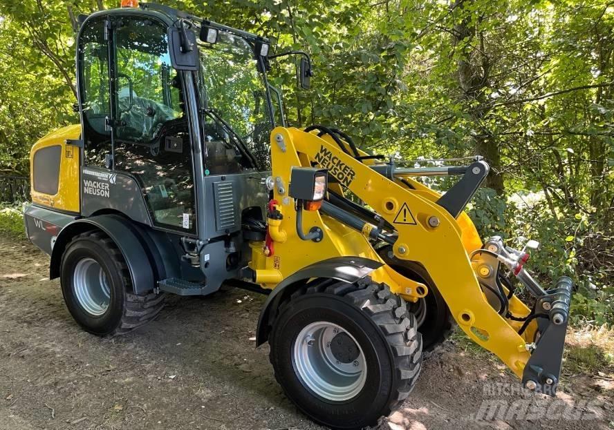 Wacker Neuson WL32 Kolové nakladače
