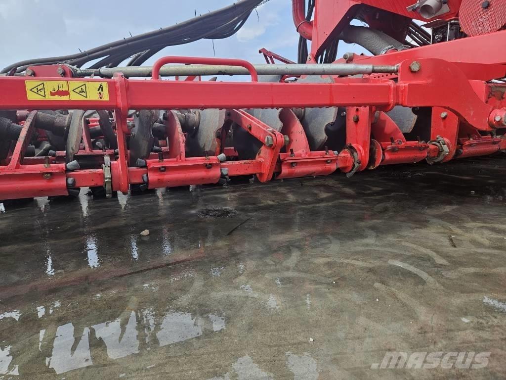 Horsch Pronto 8 DC Mechanické secí stroje