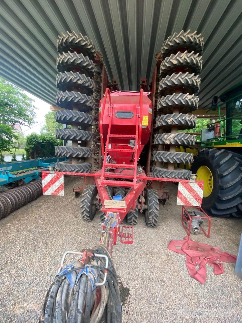 Horsch Pronto 9 DC Mechanické secí stroje