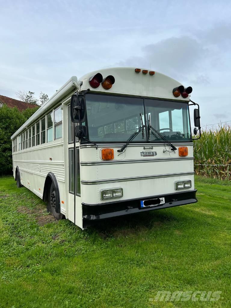 Thomas K880 Školní autobusy