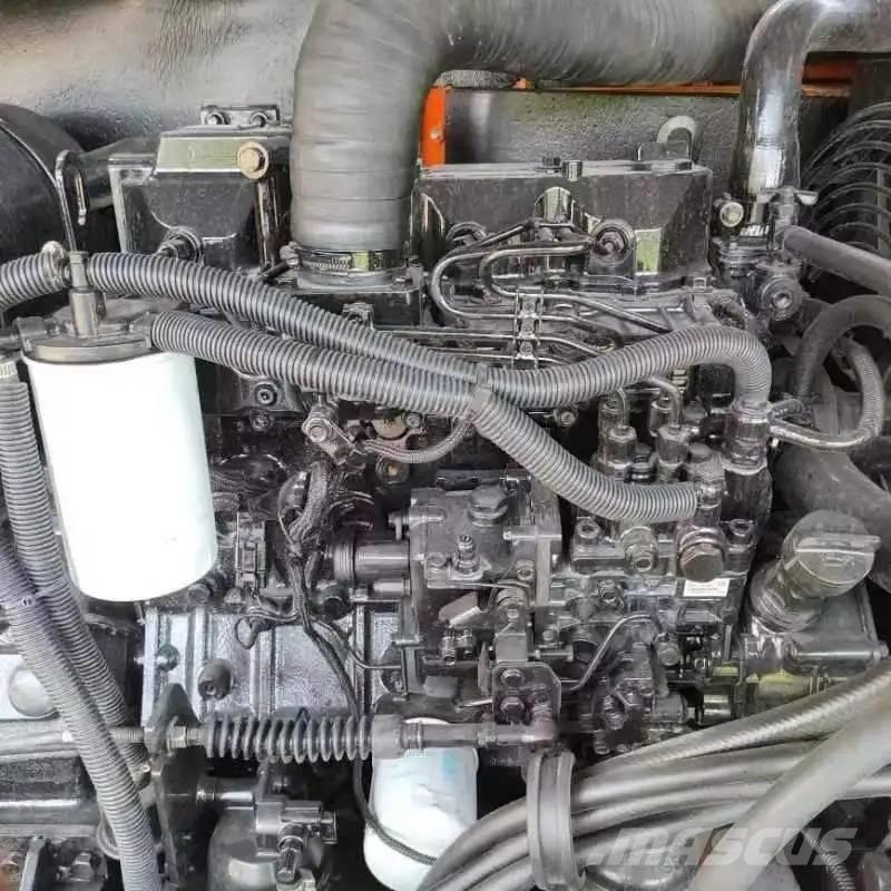 Doosan DX75-9C Midi rýpadla 7t - 12t