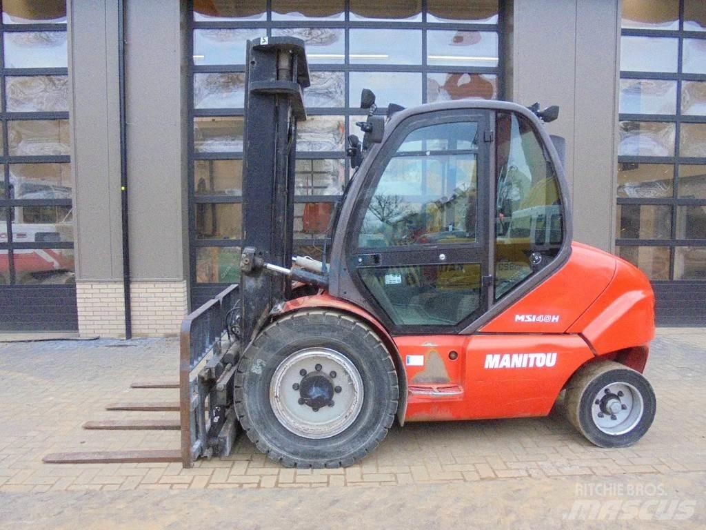 Manitou MSI 40 Terénní vysokozdvižné vozíky