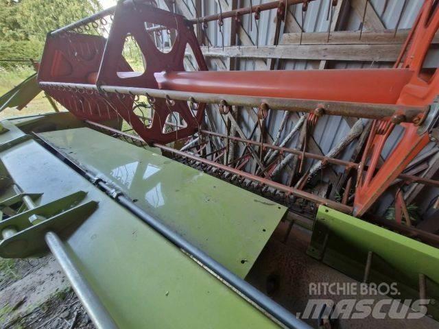 CLAAS C600 Kombajnové hlavice