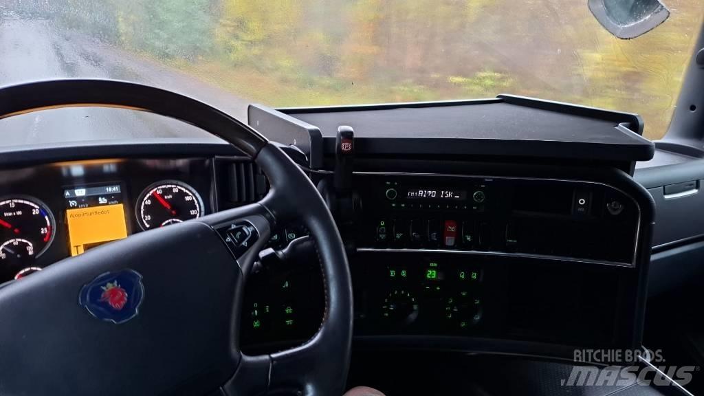 Scania R 560 Tahače