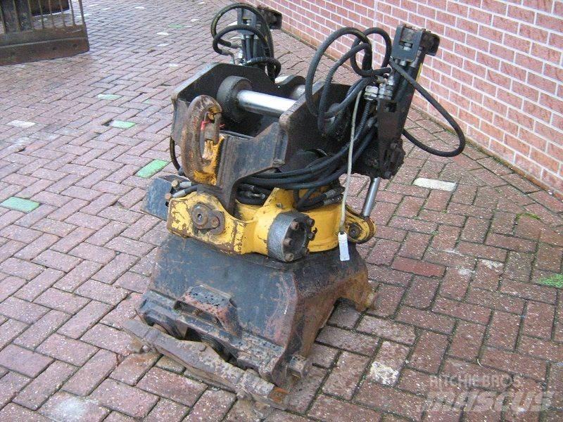 Engcon EC15 Rotátory