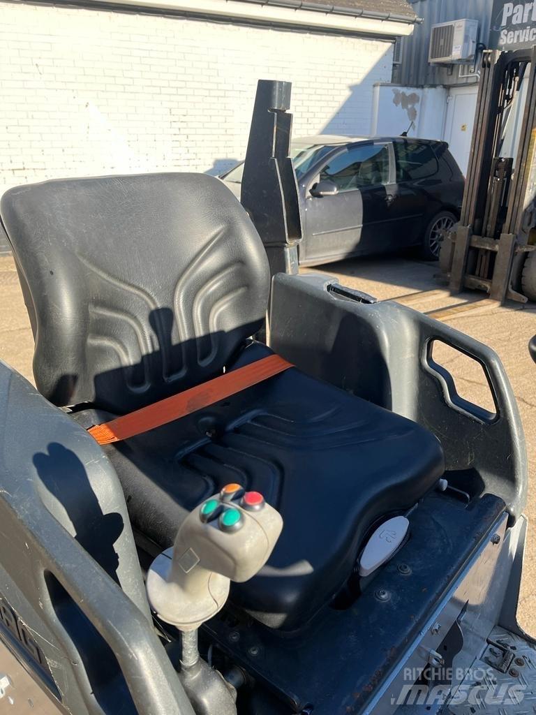 Bomag BW 80 AD-5 Tandemové válce