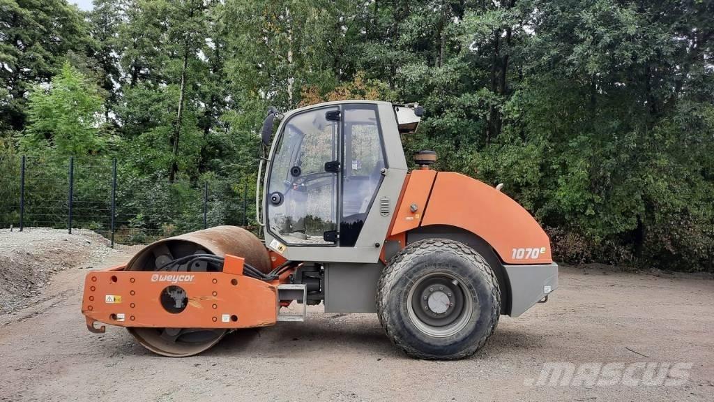 Atlas AW 1070 Tahačové válce