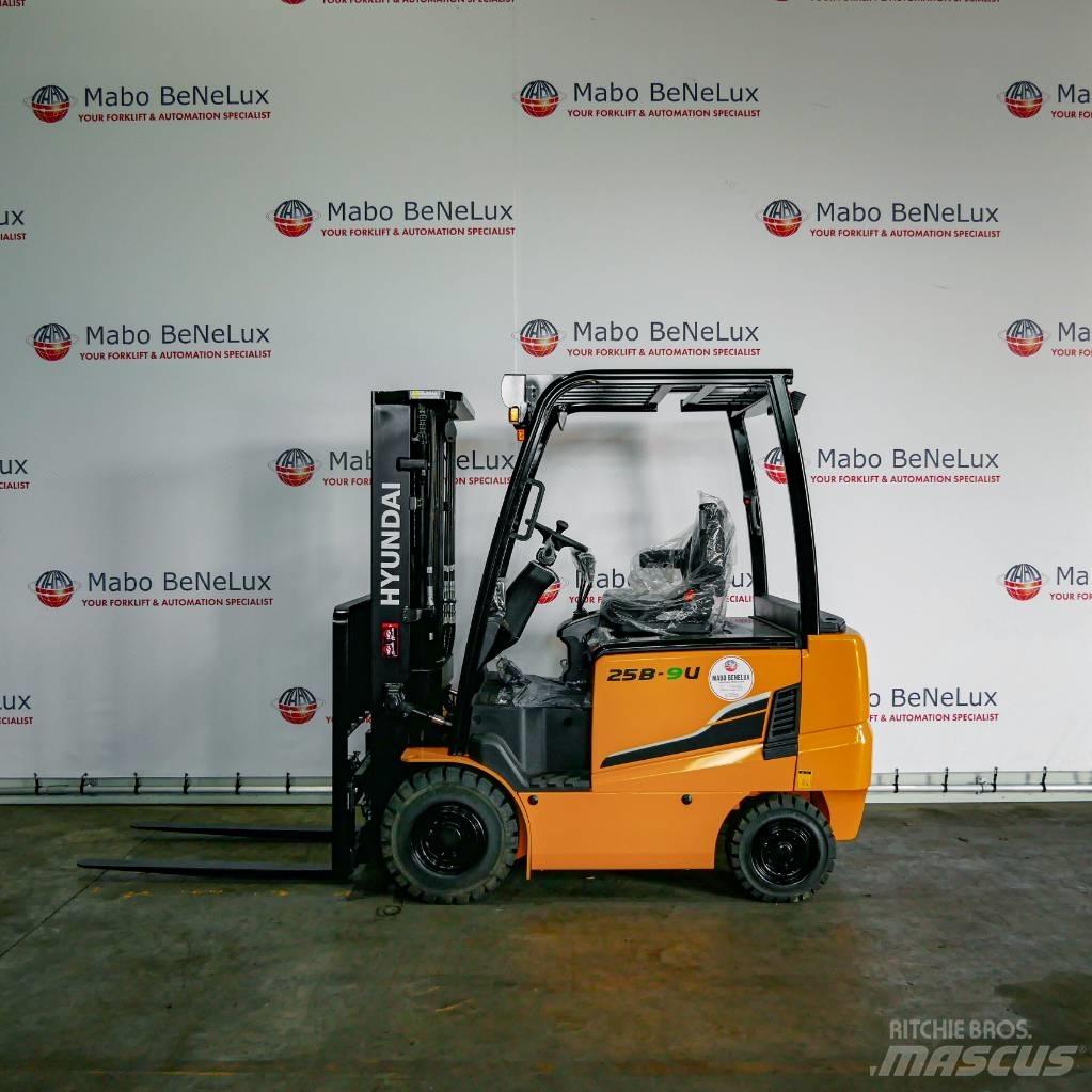 Hyundai 25B-9U Dieselové vozíky
