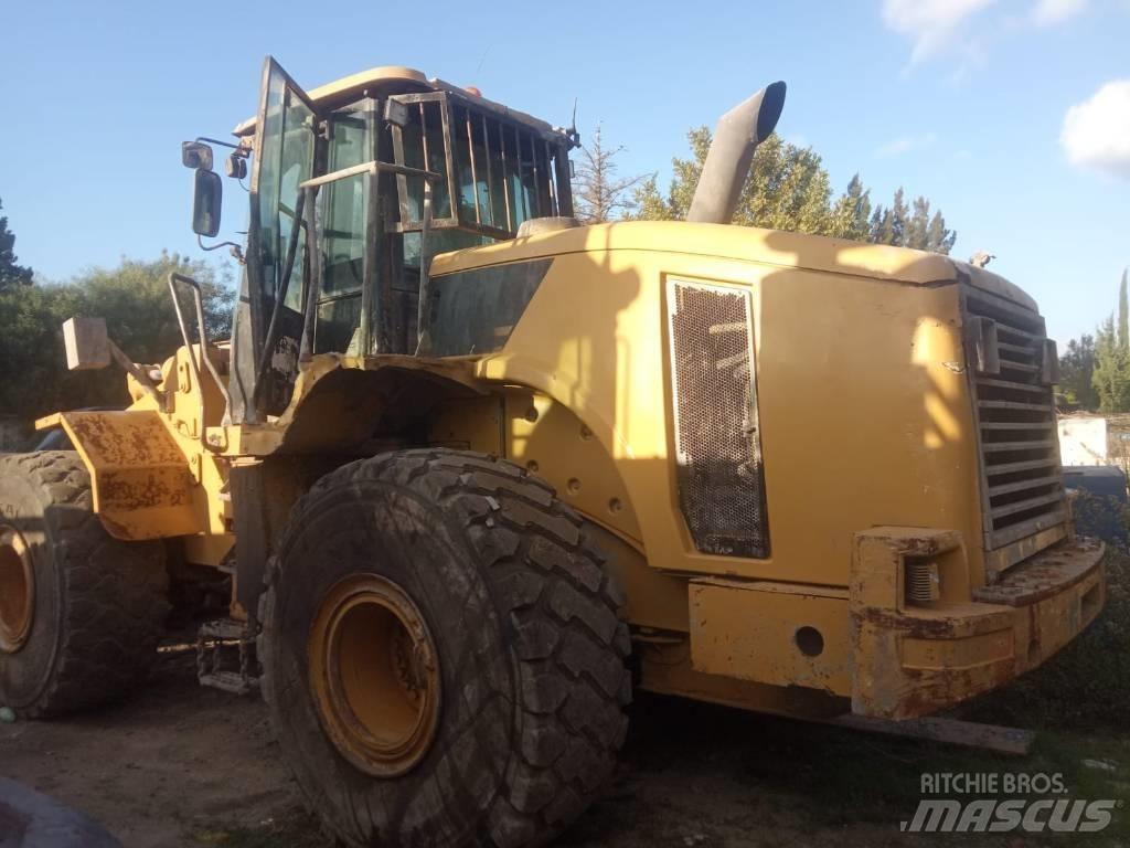 CAT 966 H Kolové nakladače