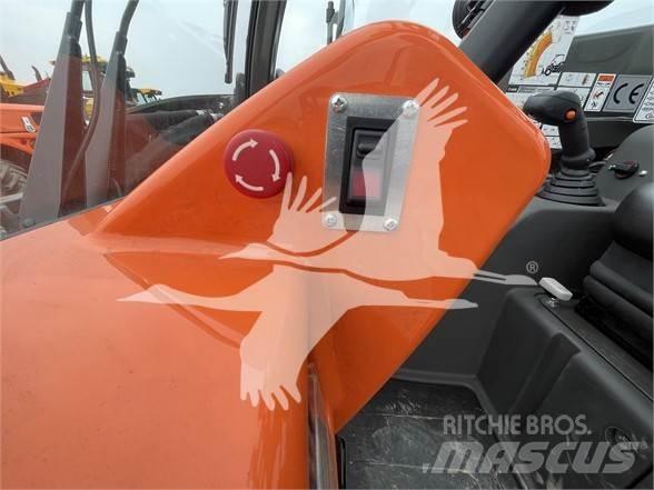 Ausa T144H Teleskopické manipulátory