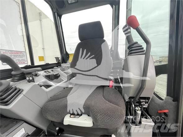 Bobcat E35R2 Mini rýpadla < 7t
