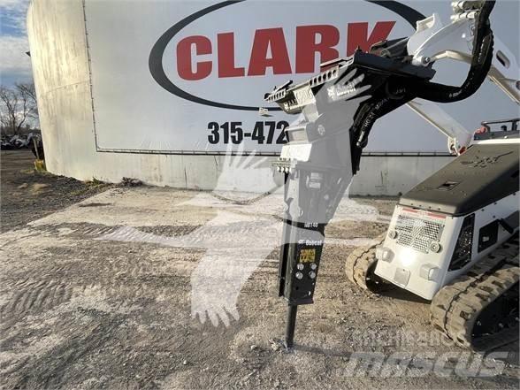 Bobcat NB140 Bourací kladiva / Sbíječky