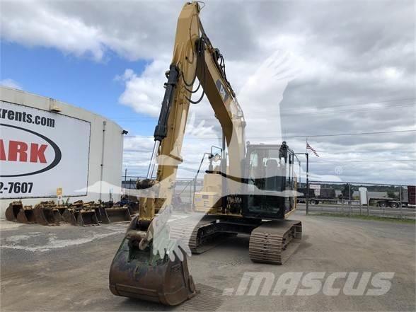 CAT 313F Pásová rýpadla