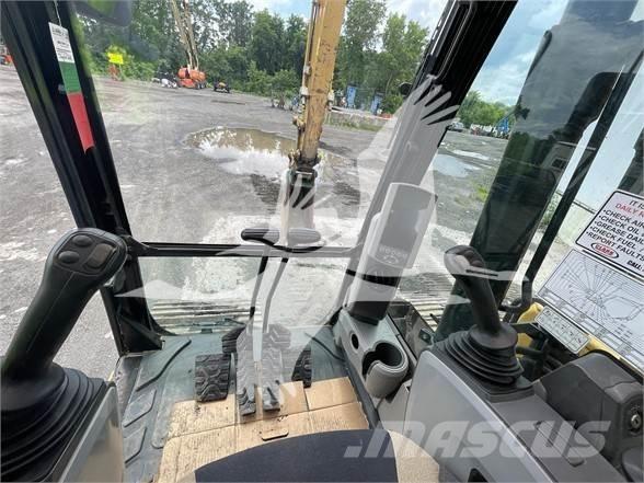 CAT 313FL Pásová rýpadla
