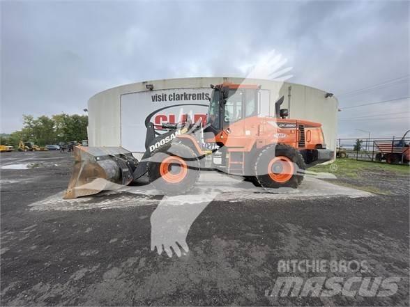 Doosan DL250-5 Kolové nakladače