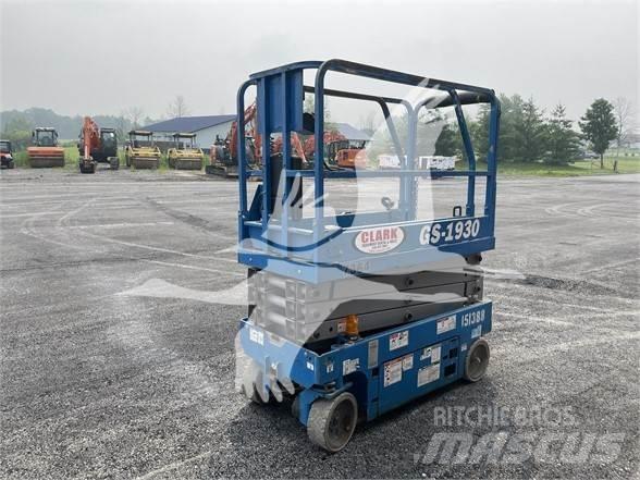 Genie GS1930 Nůžková zvedací plošina