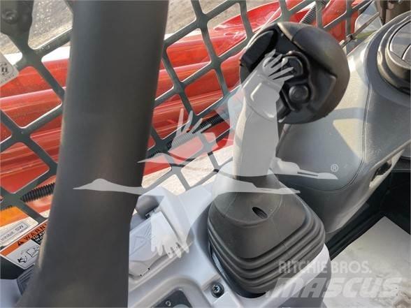 Kubota SVL75 Smykem řízené nakladače