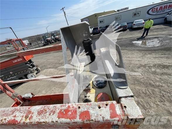 SkyJack SJ3219 Nůžková zvedací plošina