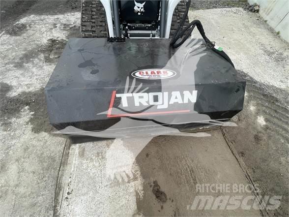 Trojan 72'' Ostatní komponenty