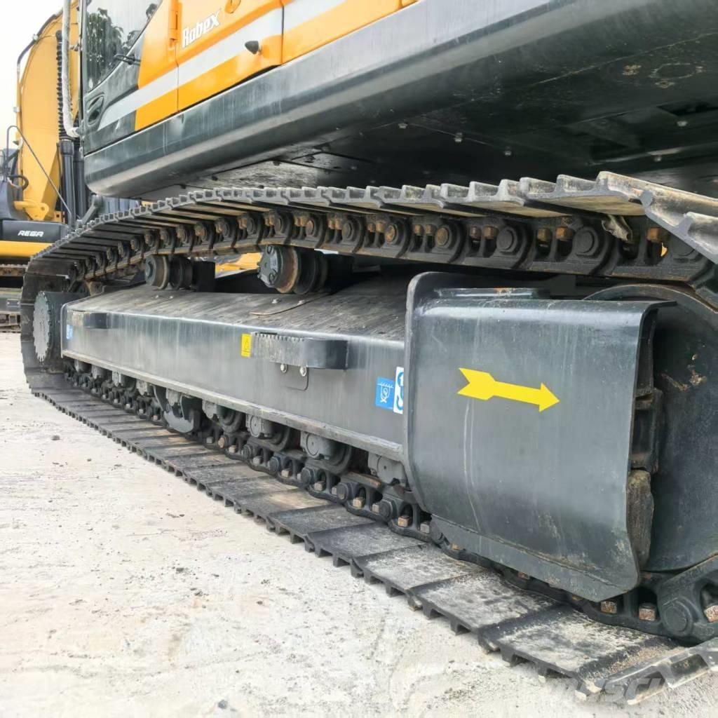 Hyundai r220lc-9s Midi rýpadla 7t - 12t